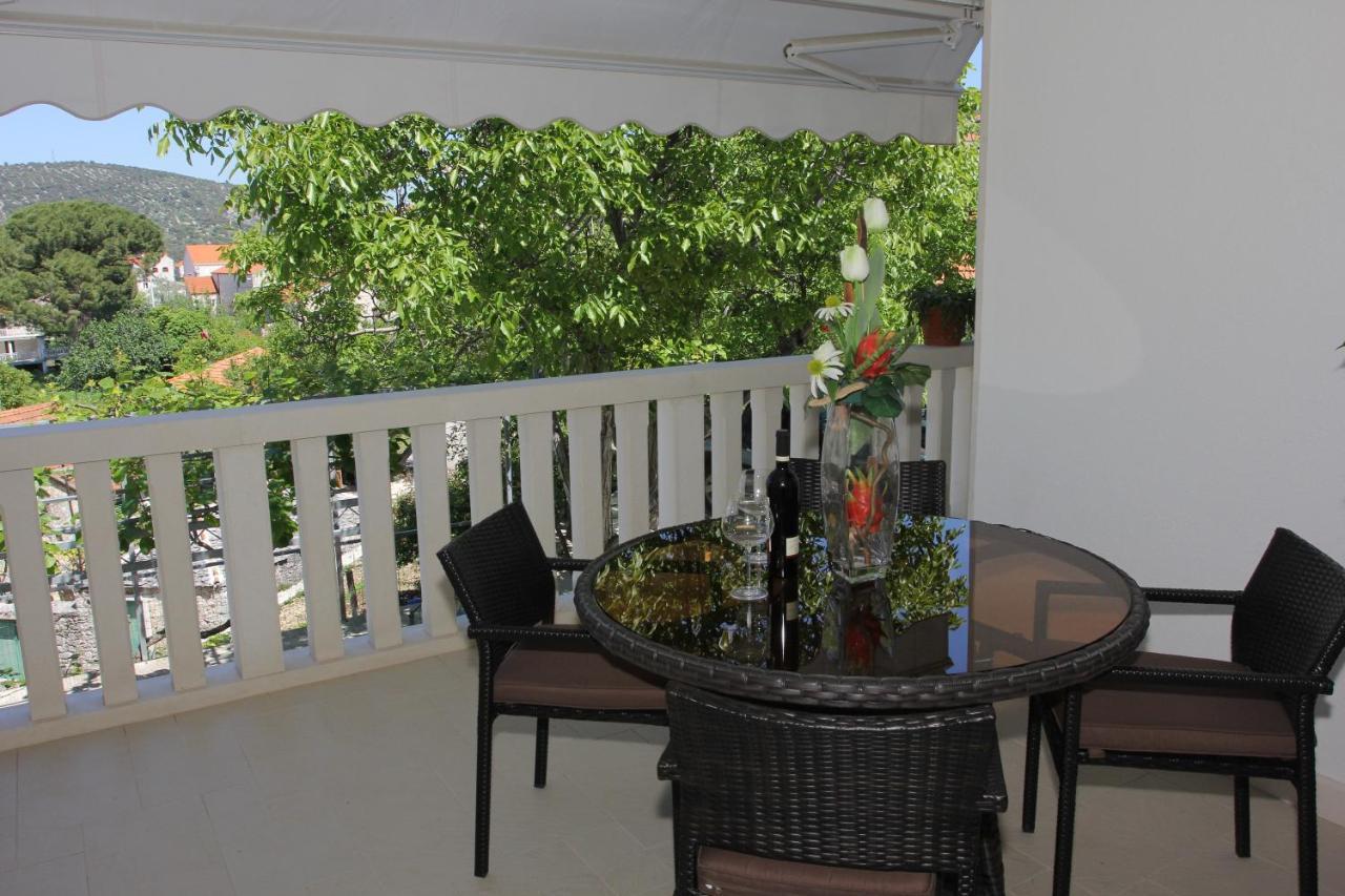 Holiday House Pine Tree Nerezisca Εξωτερικό φωτογραφία