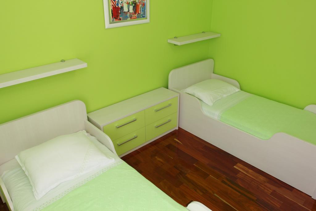 Holiday House Pine Tree Nerezisca Εξωτερικό φωτογραφία