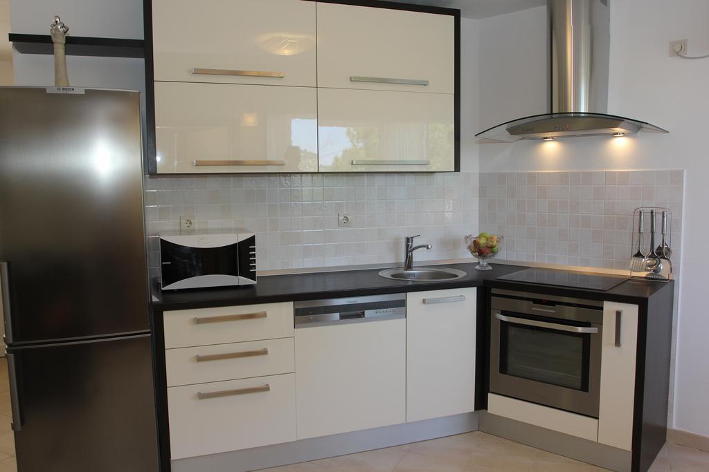 Holiday House Pine Tree Nerezisca Εξωτερικό φωτογραφία