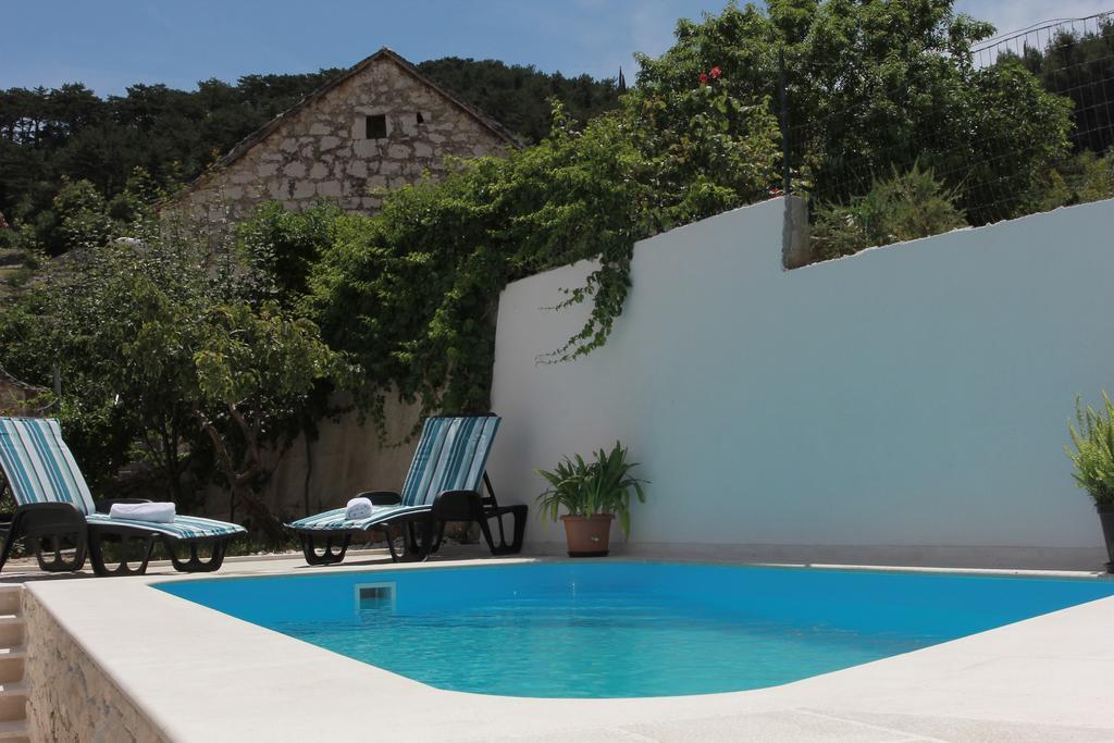 Holiday House Pine Tree Nerezisca Εξωτερικό φωτογραφία